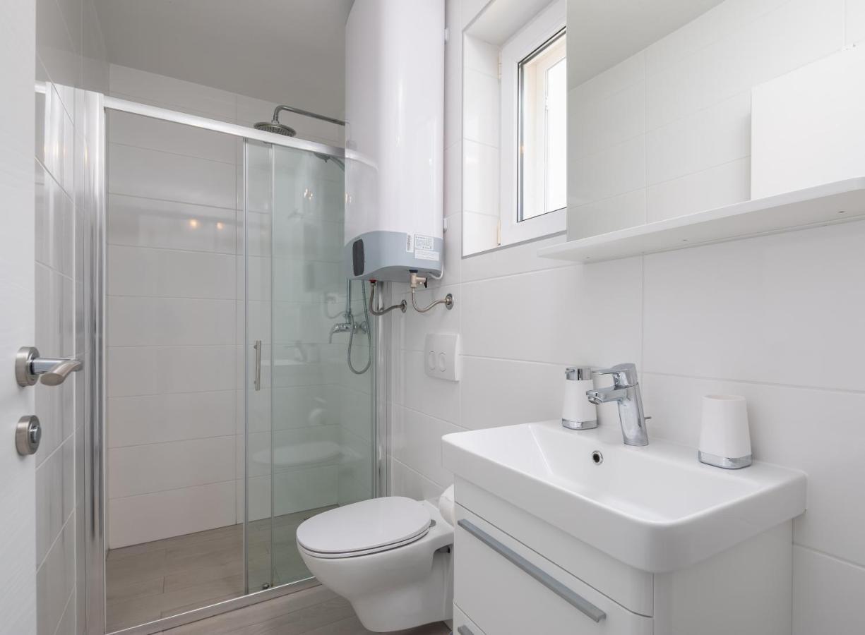 Vila Blanka Apartments Rogoznica  Eksteriør billede
