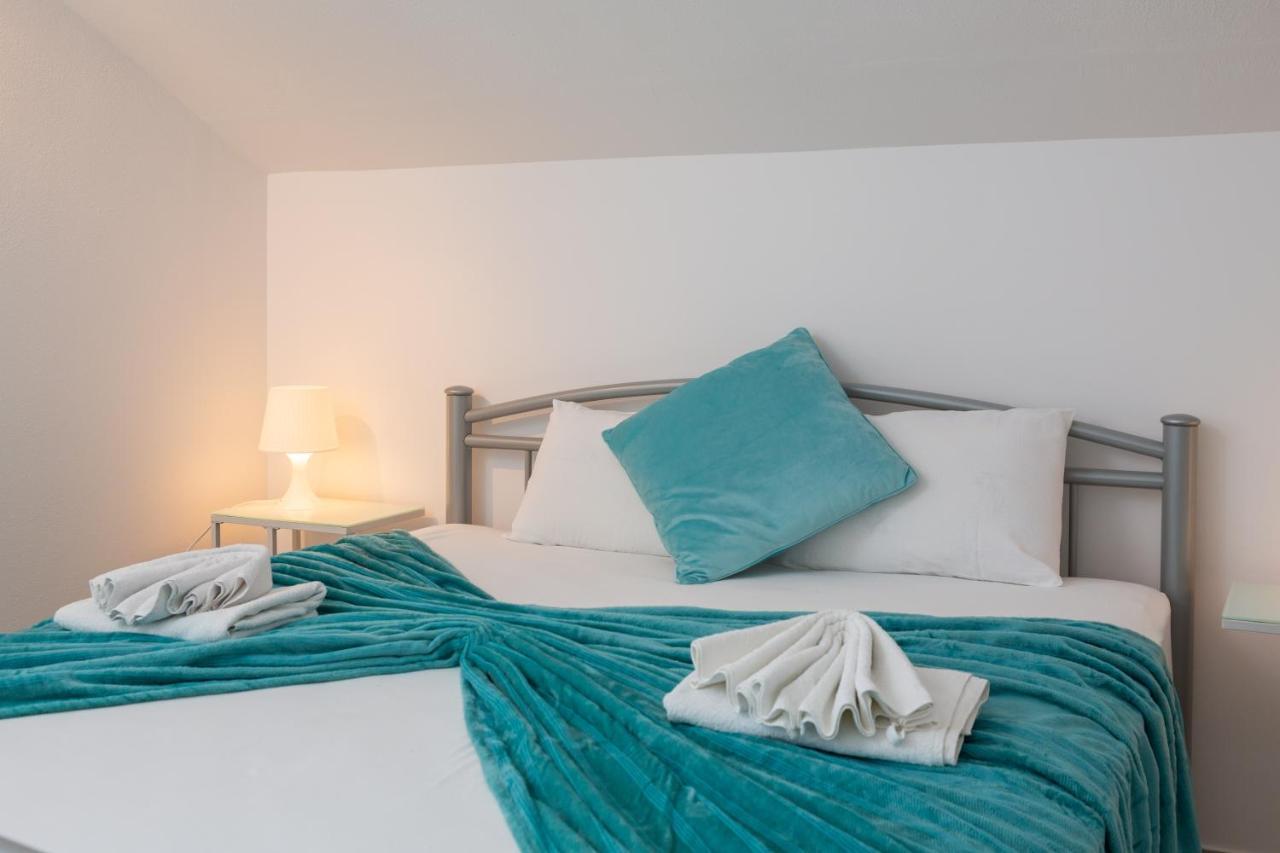 Vila Blanka Apartments Rogoznica  Eksteriør billede